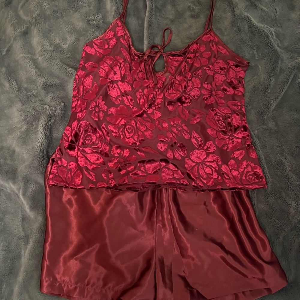 California Dynasty lingerie coordinates